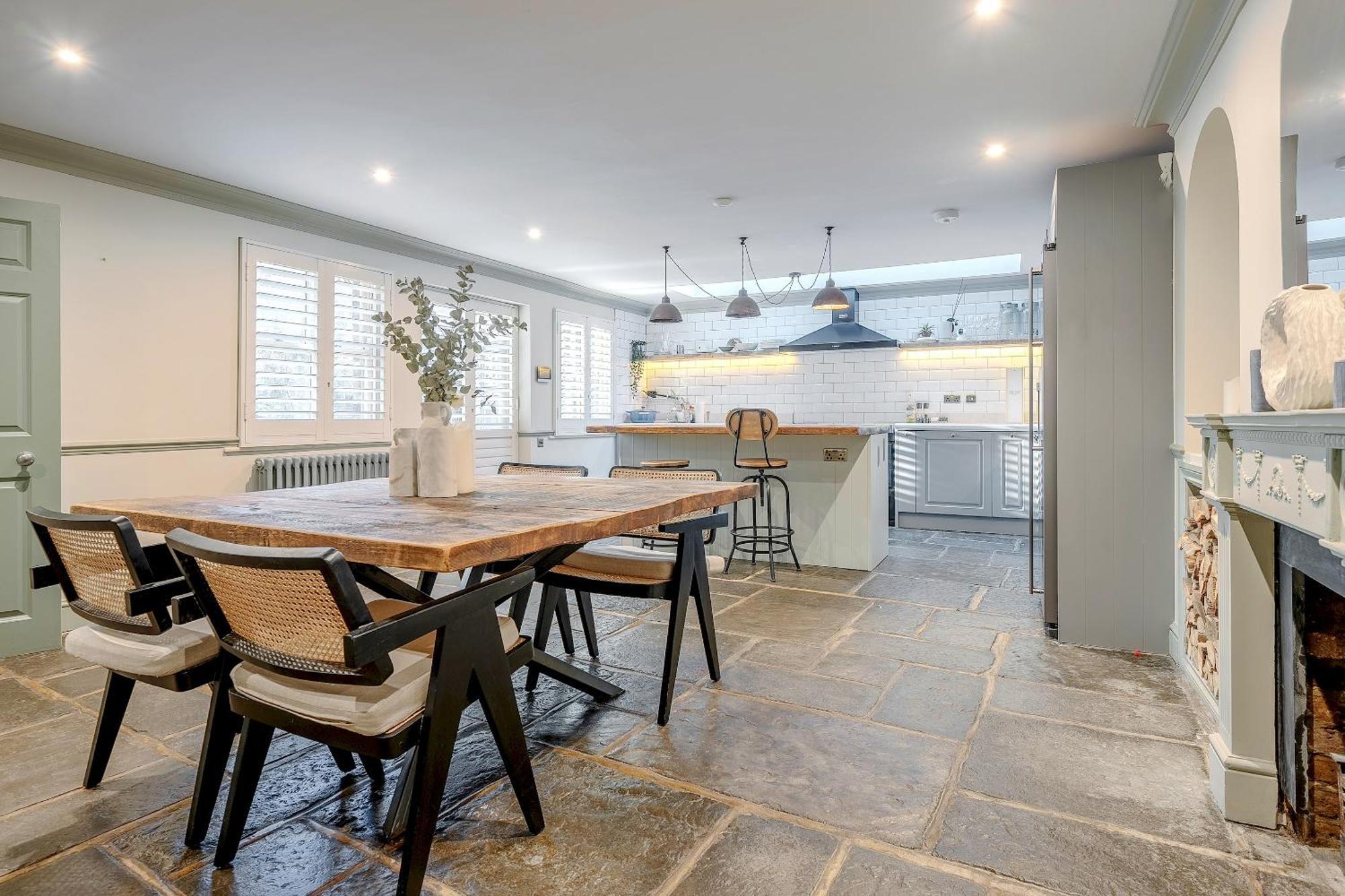 Fabulous Oasis For Unique Experience In Clapham * London